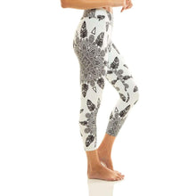 Load image into Gallery viewer, White Leggings with Black Print - Ipanema