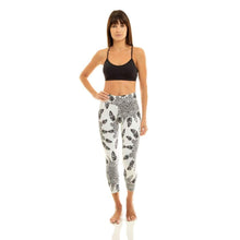 Load image into Gallery viewer, White Leggings with Black Print - Ipanema